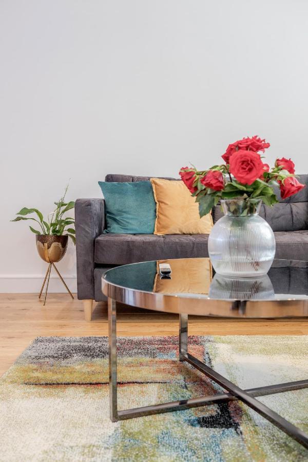 Beautiful 2 Bedrooms Split Level Fulham Apartment London Ngoại thất bức ảnh