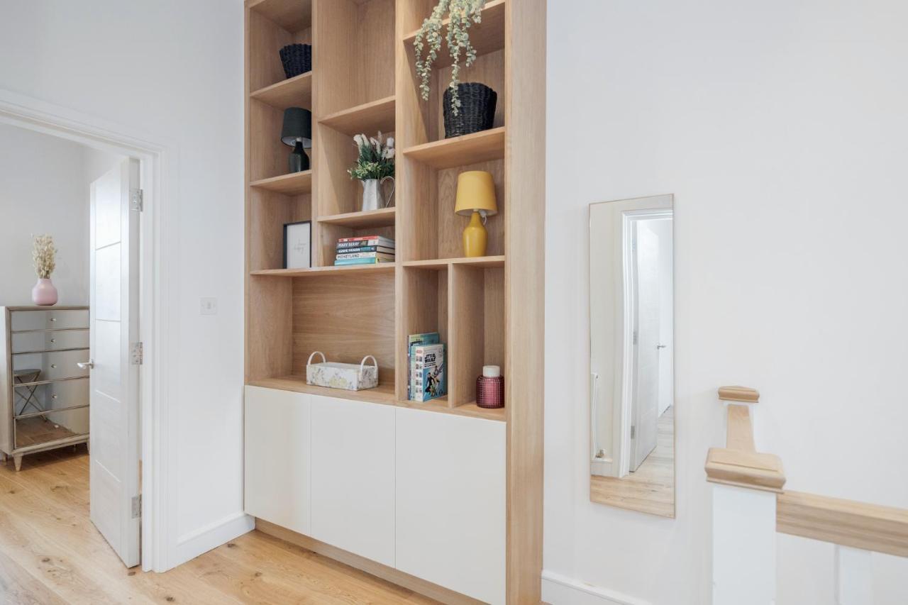 Beautiful 2 Bedrooms Split Level Fulham Apartment London Ngoại thất bức ảnh