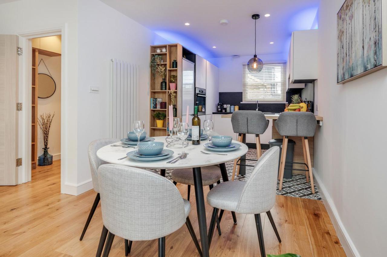 Beautiful 2 Bedrooms Split Level Fulham Apartment London Ngoại thất bức ảnh
