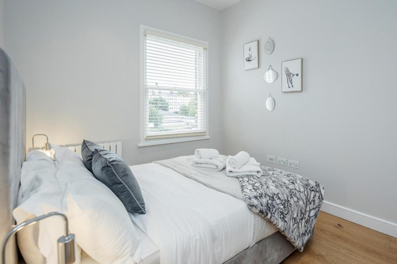 Beautiful 2 Bedrooms Split Level Fulham Apartment London Ngoại thất bức ảnh