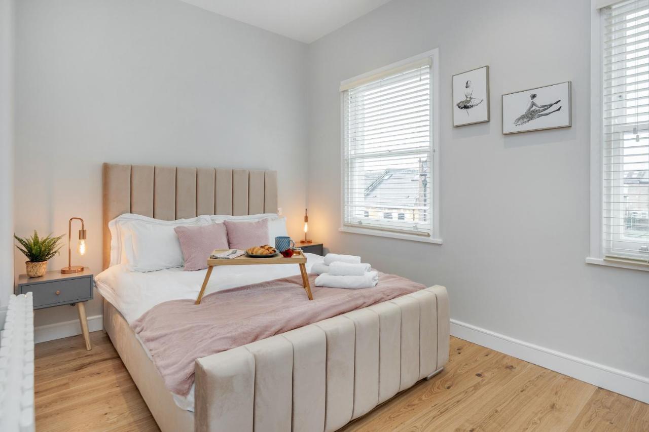 Beautiful 2 Bedrooms Split Level Fulham Apartment London Ngoại thất bức ảnh
